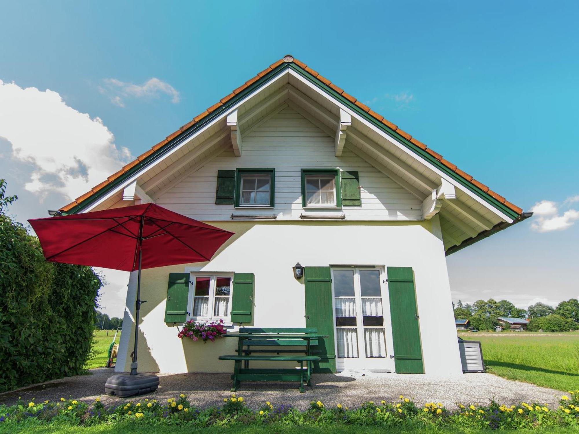 Alluring Holiday Home In Ubersee With Whirlpool Exterior photo